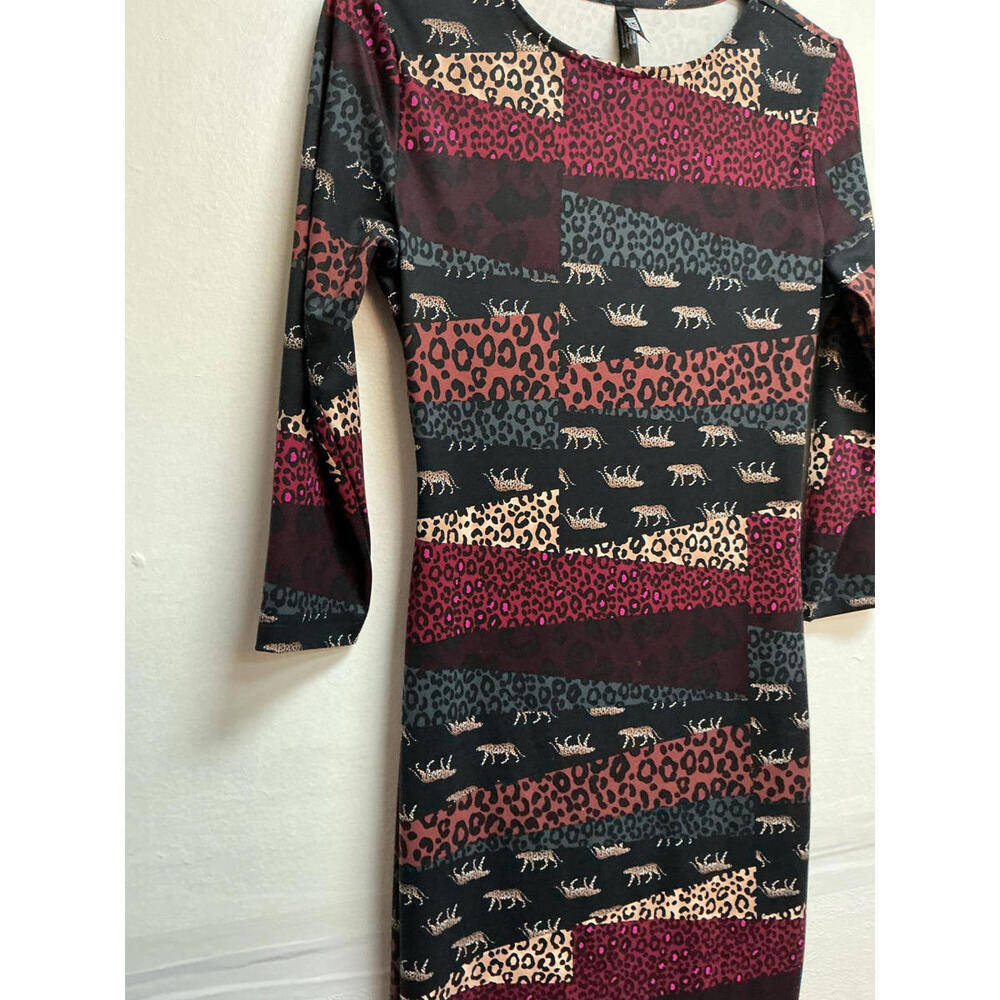 Chic Animal Print Bodycon Dress - Any Occasion! Small and fast free Shipping